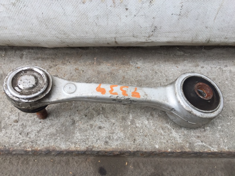 Рычаг задней подвески поперечный верхний передний LS460 06-12 2011 USF40 4.6 Рычаг задней подвески поперечный верхний передний LS460 06-12 2011 USF40 4.6