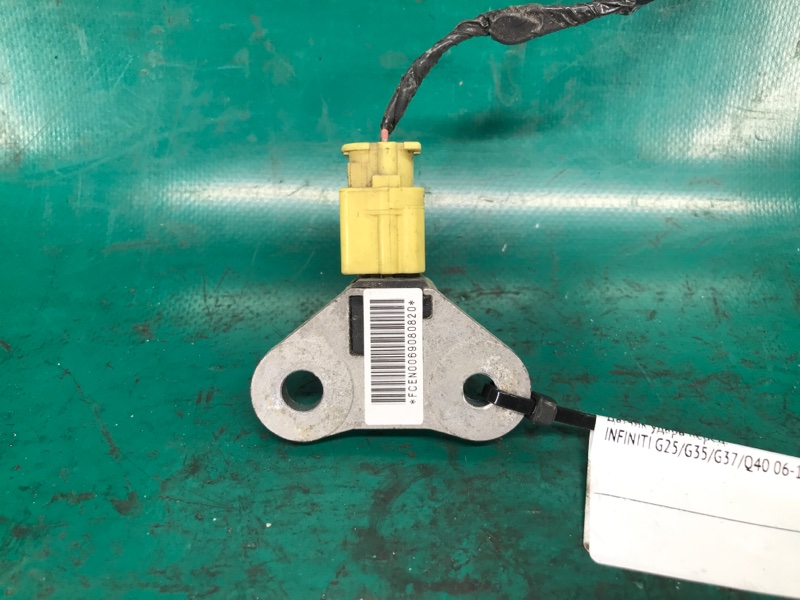 Датчик удара передний INFINITI G25/G35/G37/Q40 06-14