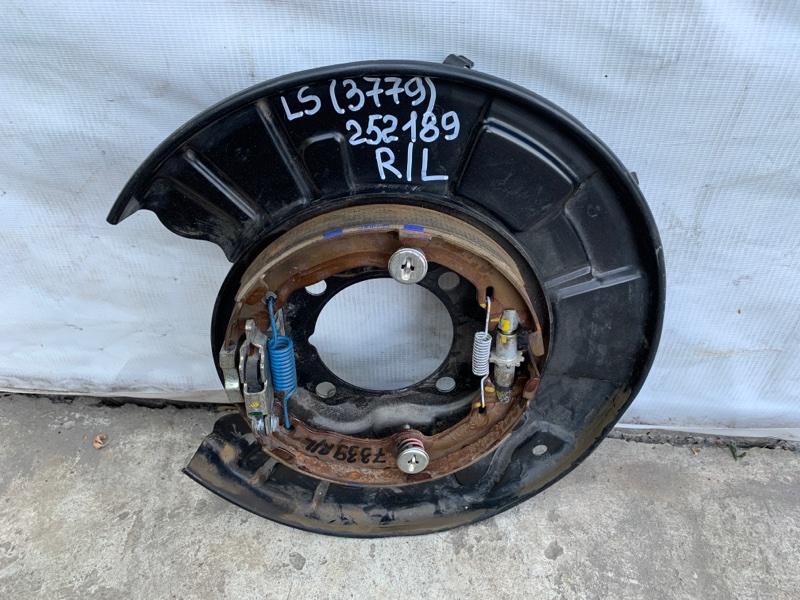 Тормозной механизм левый LS460 06-12 2011 USF40 4.6