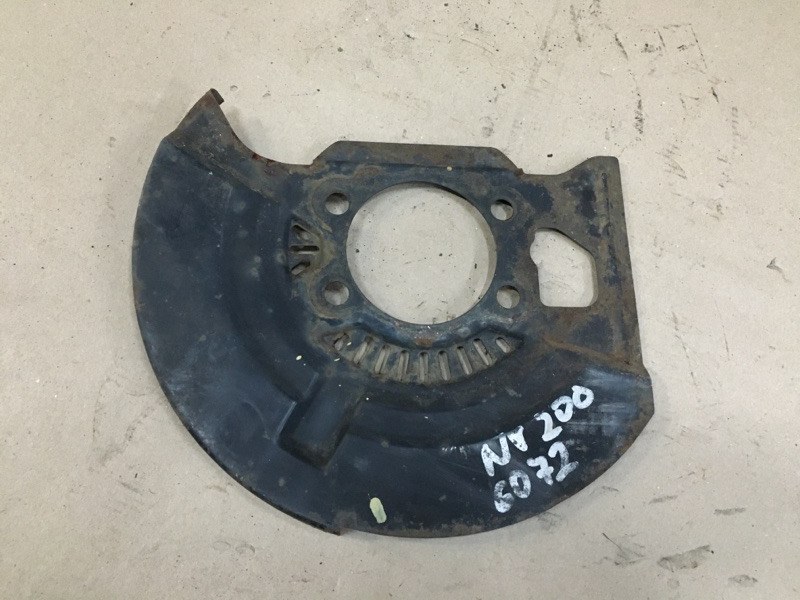 Защита тормозного диска передняя правая NISSAN NV200 USA 13- 2015 M20XUS 2.0 MR20DE 41150-3LM0A Б/У