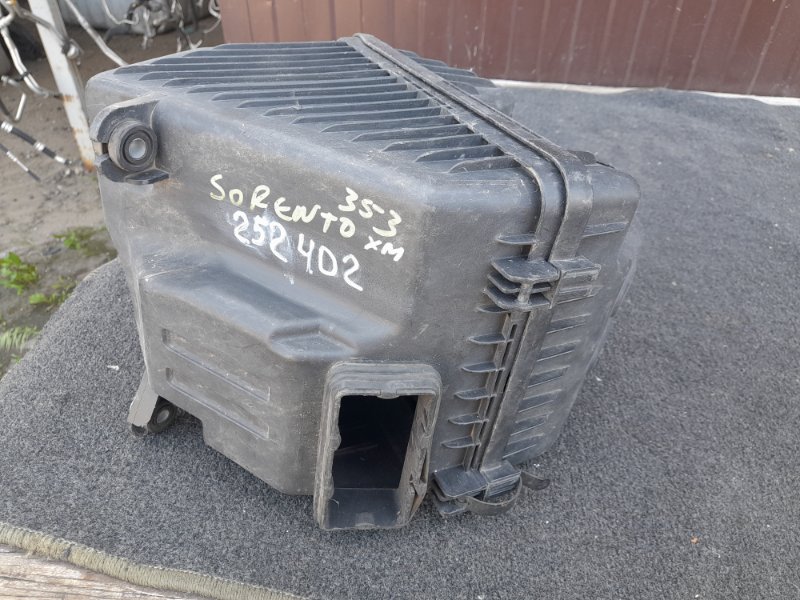 Корпус воздушного фильтра KIA SORENTO XM 09-14 28110-2P200 Б/У