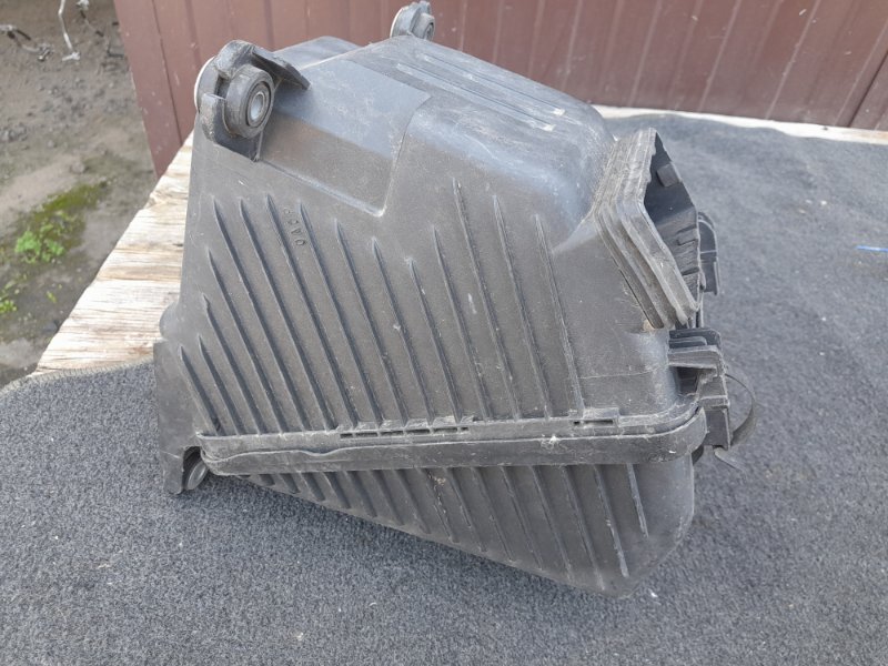 Корпус воздушного фильтра KIA SORENTO XM 09-14