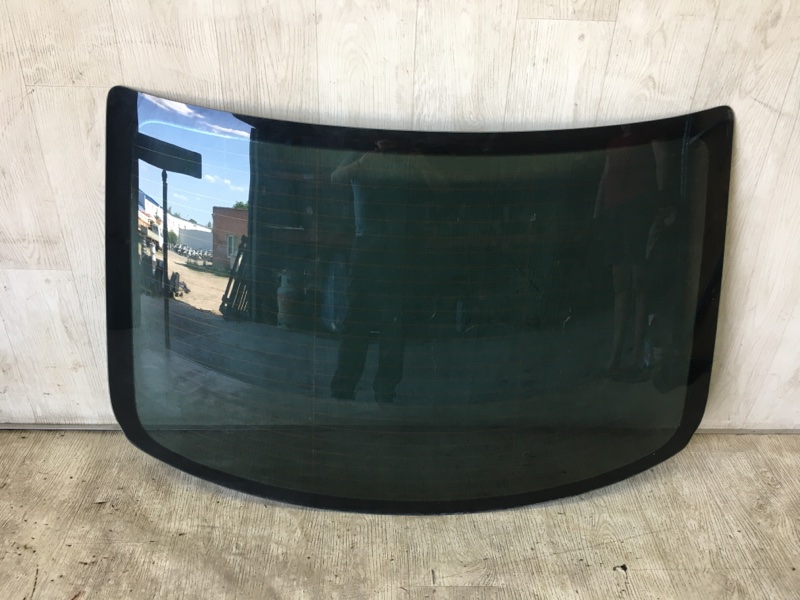 Стекло заднее VOLKSWAGEN JETTA USA 10-17 JETTA USA 10-17 5C6845051 Б/У