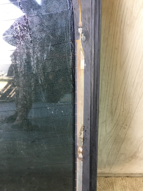 Стекло заднее JETTA USA 10-17 JETTA USA 10-17