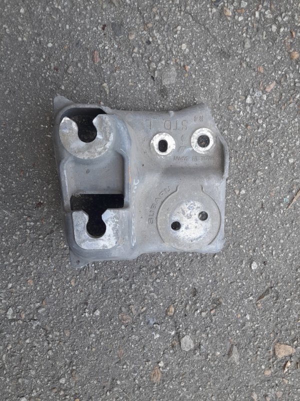 Подушка двигателя левая SUBARU LEGACY 09-15 BM 2011 Седан 2.5 EJ253 41022AJ03A Б/У