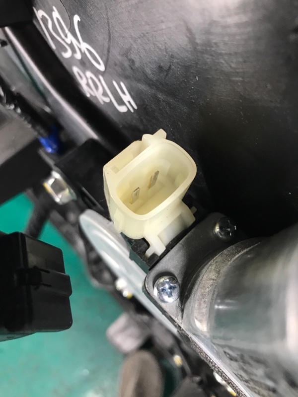 Стеклоподъемник задний левый SOUL PS 13-19 2016 PS 2.0 G4NC Стеклоподъемник задний левый SOUL PS 13-19 2016 PS 2.0 G4NC