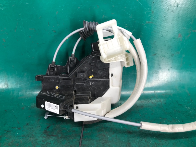 Замок двери задний левый KIA SOUL PS 13-19 2016 PS 2.0 G4NC 81410-B2000 Б/У