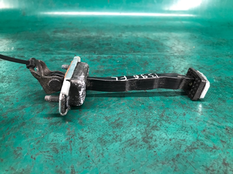 Ограничитель двери передний левый SOUL PS 13-19 2016 PS 2.0 G4NC Ограничитель двери передний левый SOUL PS 13-19 2016 PS 2.0 G4NC