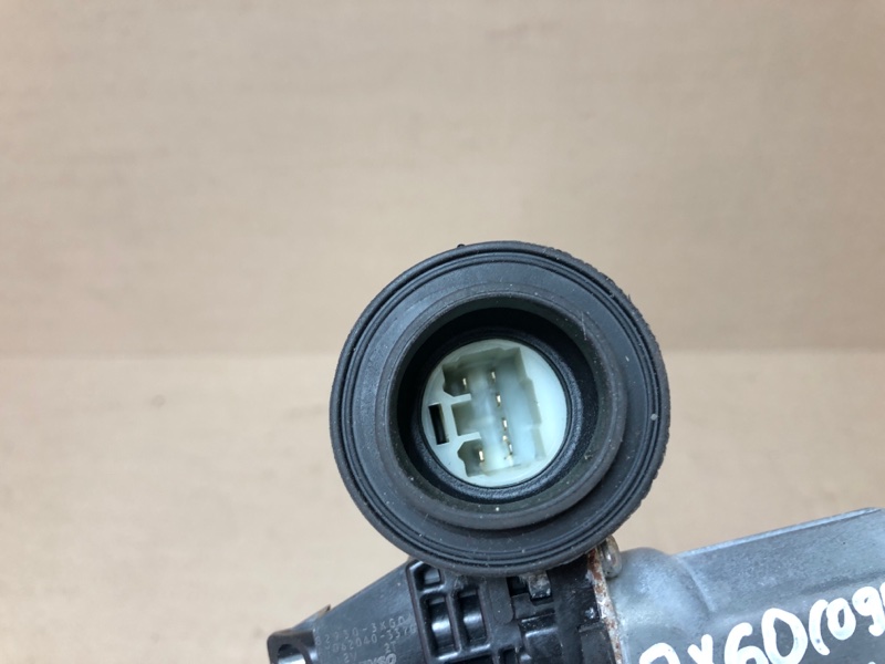 Стеклоподъемник задний правый INFINITI QX60/JX35 12-20 L50 3.5 VQ35DE