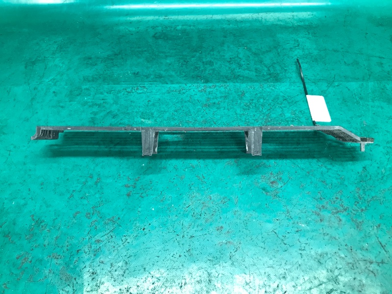 Дефлектор радиатора NISSAN ROGUE 08-15 Внедорожник 2.5 QR25DE