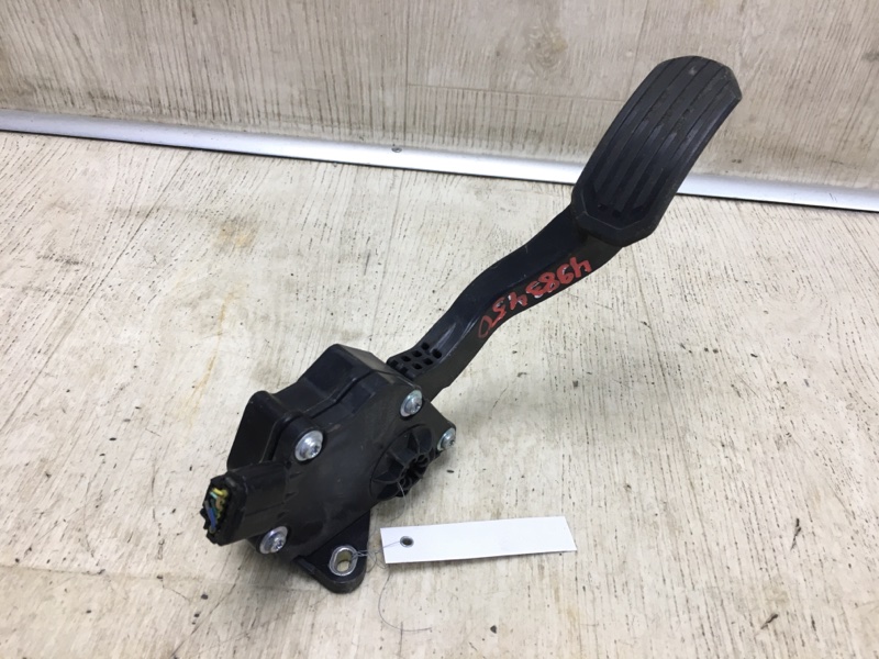 Педаль газа TOYOTA VENZA 09-16 78110-33020 Б/У