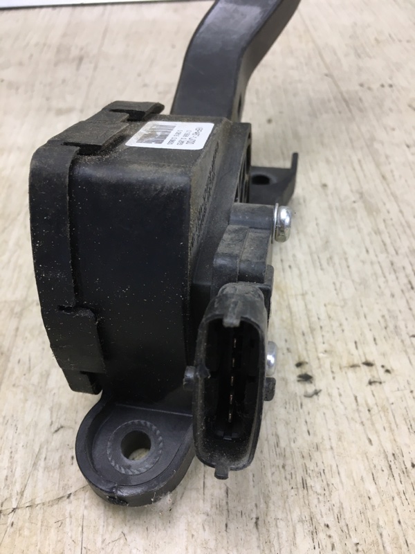 Педаль газа RIO UB 2011-2017