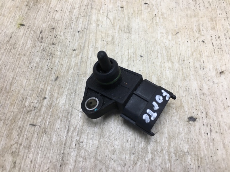 Датчик абсолютного давления (MAP sensor) KIA FORTE/CERATO TD 08-13 2009 TD 2.0 G4KD 39300-2B000 Б/У
