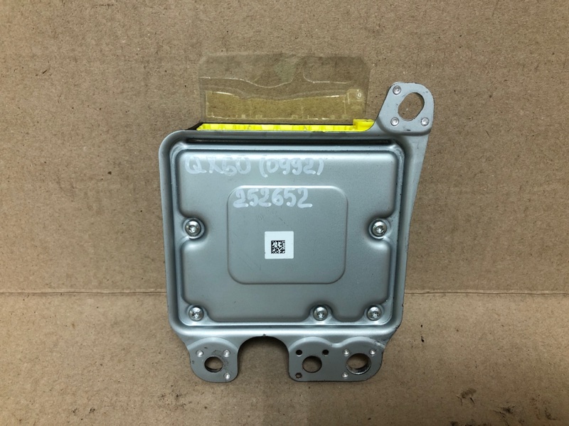Блок управления AIRBAG QX60/JX35 12-20 2016 L50 3.5 VQ35DE Блок управления AIRBAG QX60/JX35 12-20 2016 L50 3.5 VQ35DE
