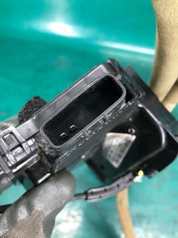 Замок двери задний правый SENTRA B17 12-21 2015 Седан 1.8 MRA8DE Замок двери задний правый SENTRA B17 12-21 2015 Седан 1.8 MRA8DE