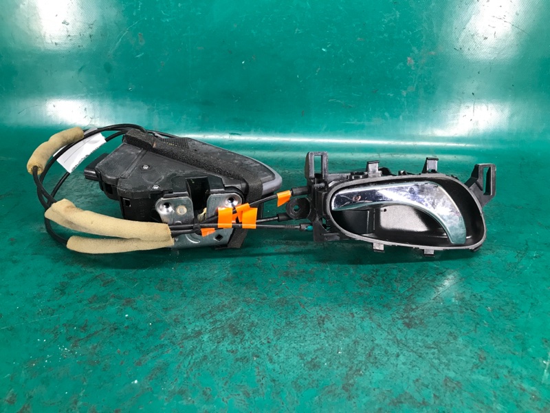 Замок двери передний правый SENTRA B17 12-21 2015 Седан 1.8 MRA8DE