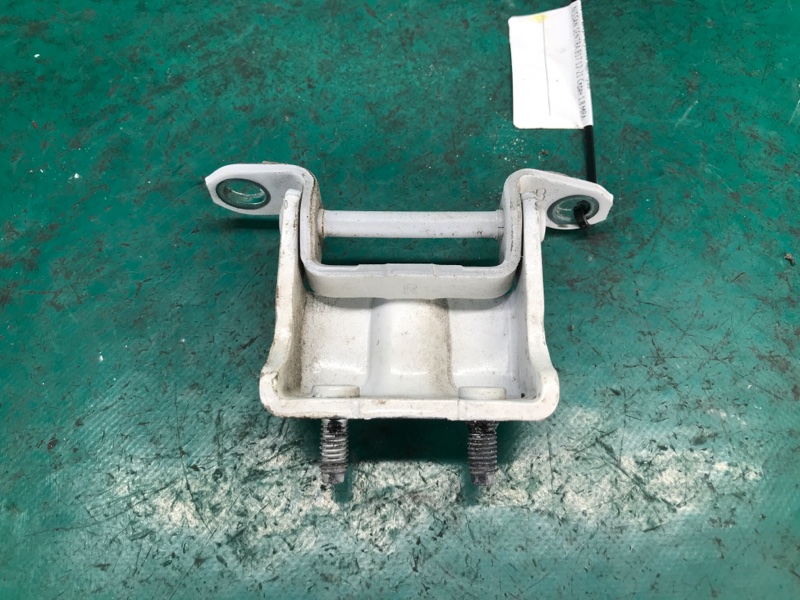 Петля двери верхняя задняя правая SENTRA B17 12-21 2015 Седан 1.8 MRA8DE