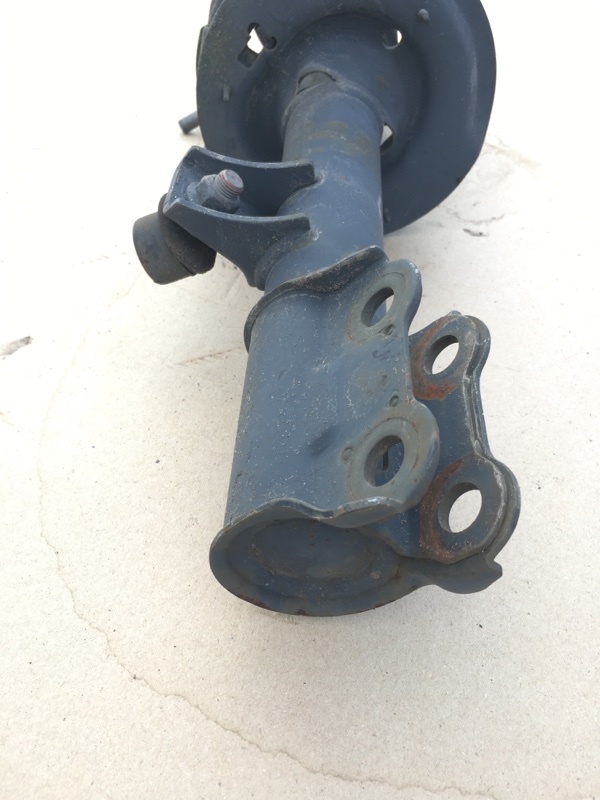 Амортизатор передний левый TUCSON LM 09-15 2014 LM 2.0 G4KD