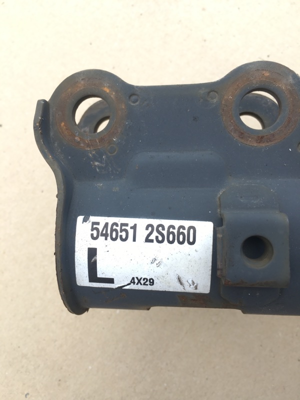 Амортизатор передний левый TUCSON LM 09-15 2014 LM 2.0 G4KD