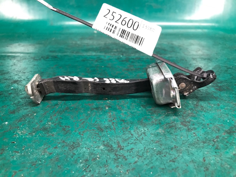 Ограничитель двери передний правый SENTRA B17 12-21 2015 Седан 1.8 MRA8DE