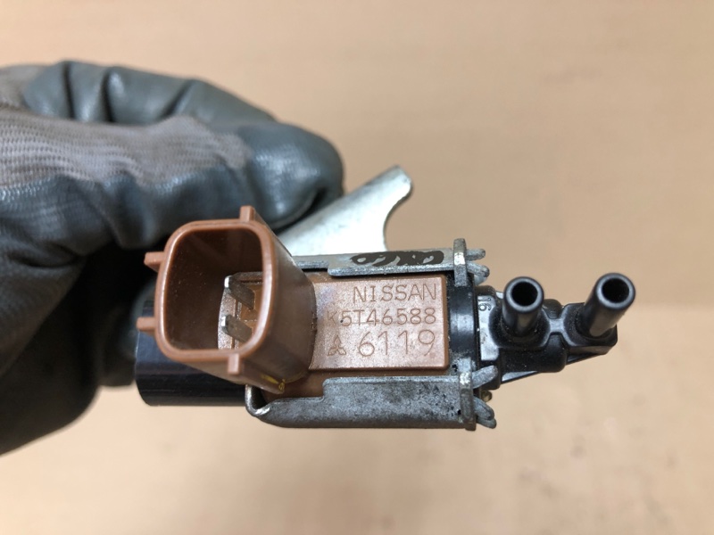 Клапан электромагнитный (вакуумный) QX60/JX35 12-20 2016 L50 3.5 VQ35DE