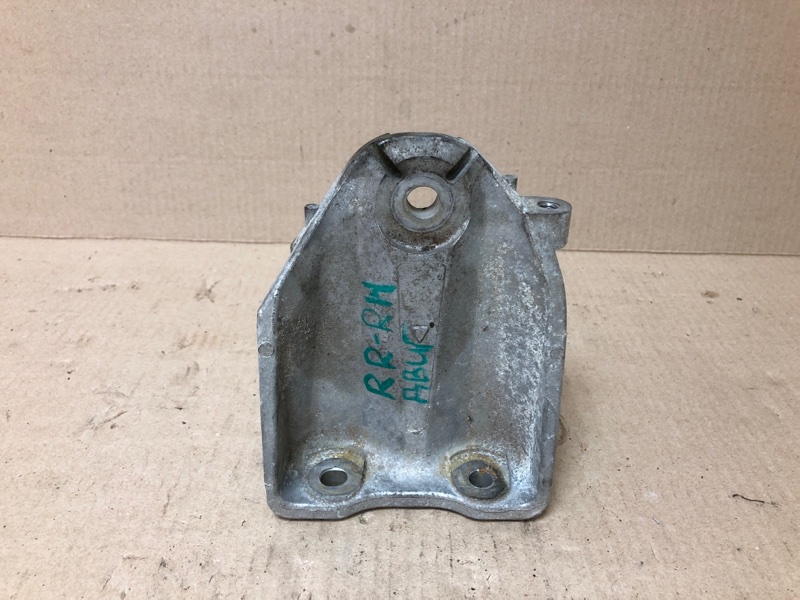 Запчасть кронштейн опоры двигателя задний левый INFINITI QX60/JX35 12-20 2016 L50 3.5 VQ35DE 11333-JA10A Б/У Кронштейн опоры двигателя задний левый INFINITI QX60/JX35 12-20 2016 L50 3.5 VQ35DE 11333-JA10A Б/У