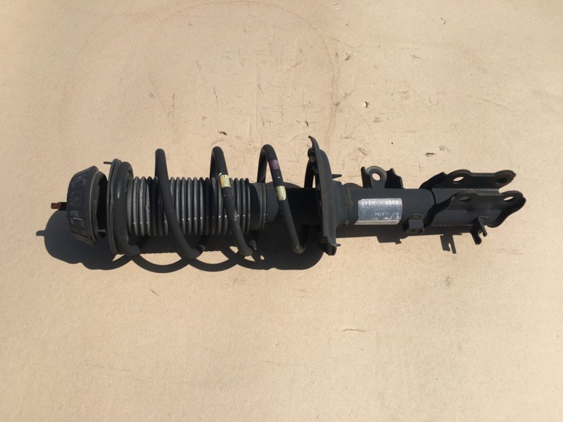 Амортизатор передний правый RIO UB 2011-2017 2012 UB 1.6 G4FD