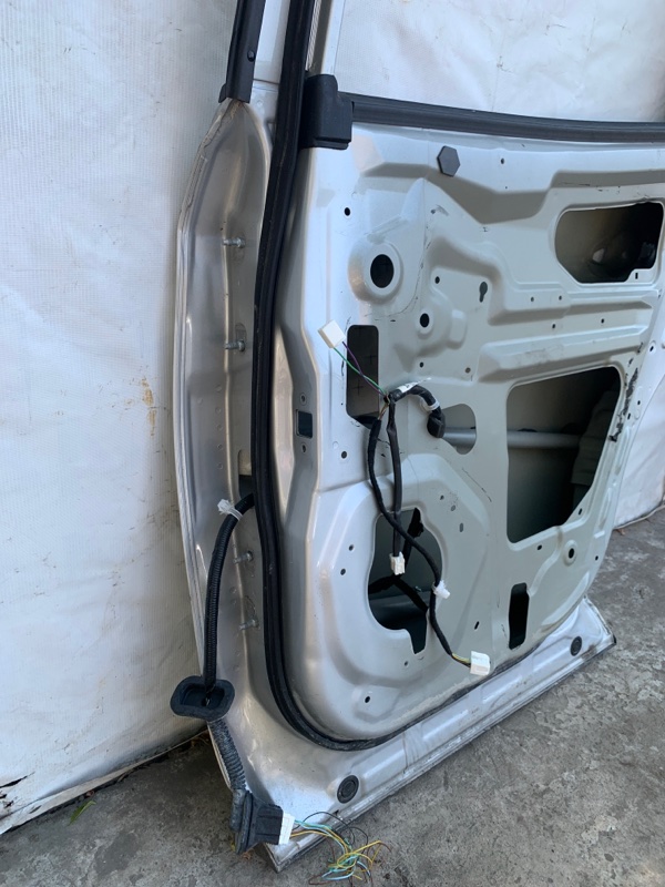 Дверь задняя правая PATHFINDER R52 12-21 2020 R52 3.5