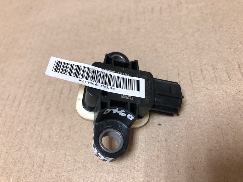 Датчик удара передний левый INFINITI QX60/JX35 12-20 2016 L50 3.5 VQ35DE 98836-1MA0A Б/У