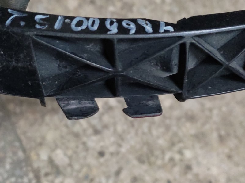 Кронштейн заднего бампера задний левый IS250/350 05-13