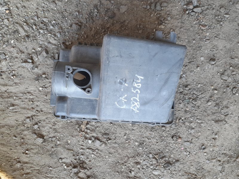 Крышка корпуса воздушного фильтра MAZDA CX-7 06-12 L33E-13-Z01A Б/У