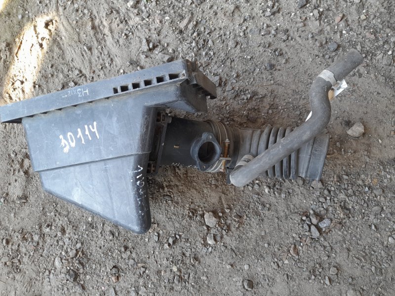 Корпус воздушного фильтра NISSAN X-TRAIL T30 01-07 Б/У