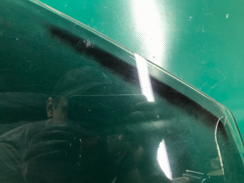 Стекло двери переднее правое KIA SORENTO XM 09-14 Внедорожник 2.4 G4KE