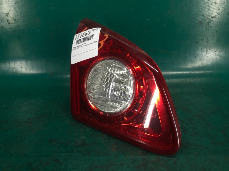 Фонарь внутренний левый NISSAN ROGUE 08-15 Внедорожник 2.5 QR25DE