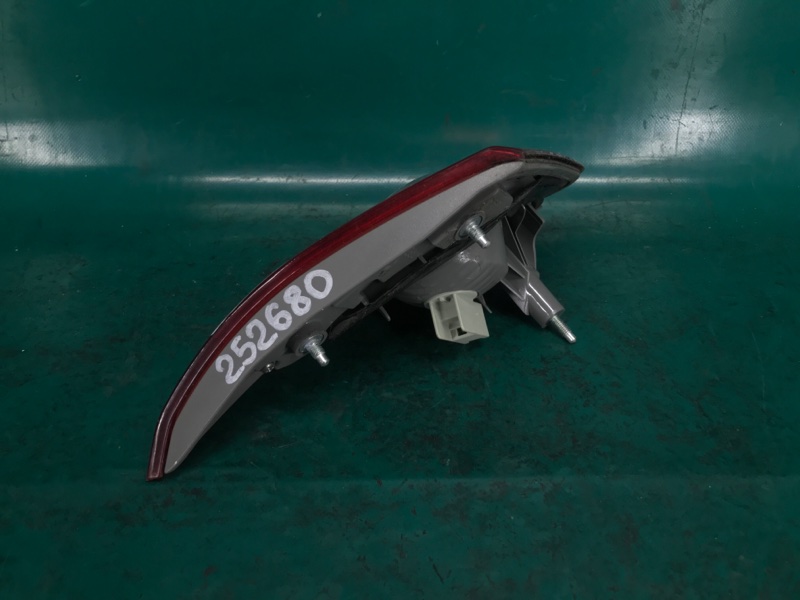 Фонарь внутренний левый ROGUE 08-15 2013 Внедорожник 2.5 QR25DE