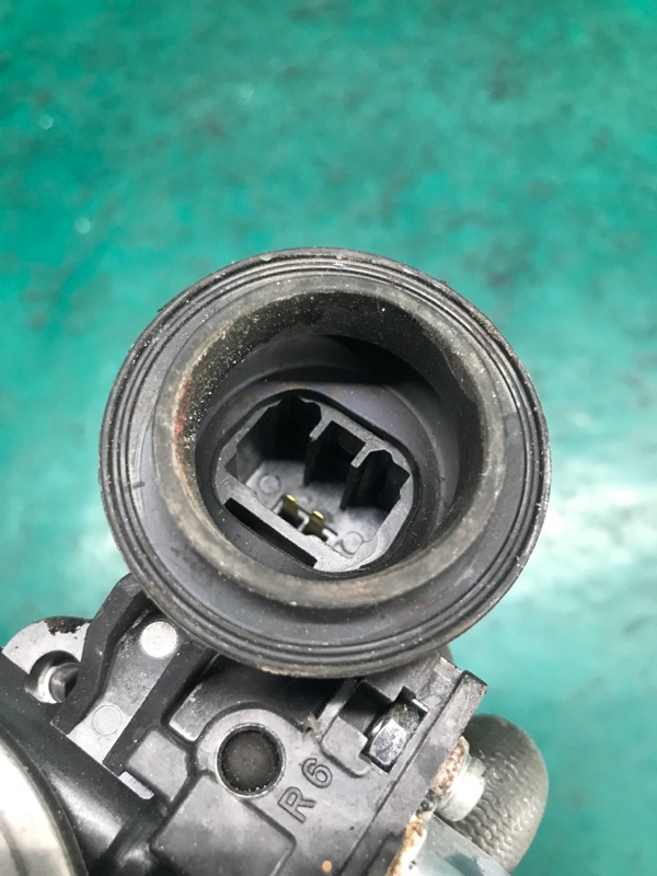 Моторчик стеклоподъемника задний левый CAMRY 30 02-06 2005 Седан 2.4 2AZFE