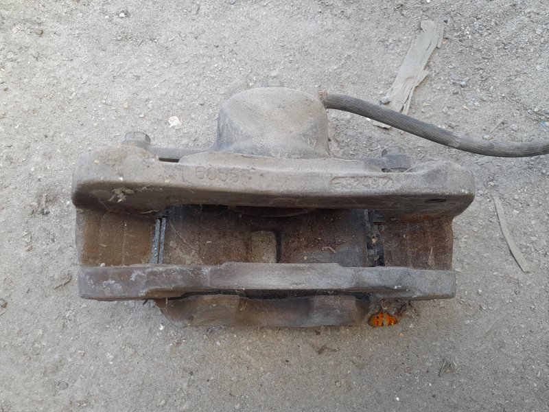 Суппорт тормозной передний правый GALANT 03-12 Суппорт тормозной передний правый GALANT 03-12