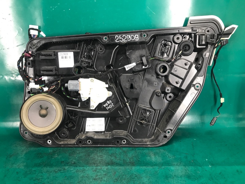 Стеклоподъемник передний правый INFINITI QX30 16-20 2018 Внедорожник 2.0 20PET 80720-5DM0A Б/У