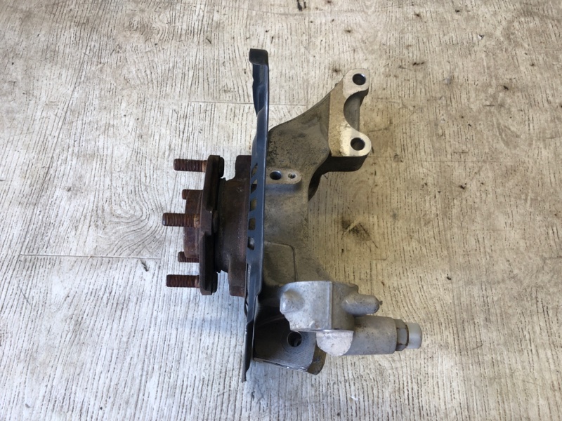 Кулак поворотный передний левый NISSAN PATHFINDER R52 12-21 R52 3.5 VQ35DE