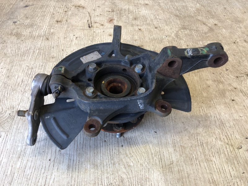 Кулак поворотный передний левый SORENTO UM 14- 2015 UM 2.4 G4KJ