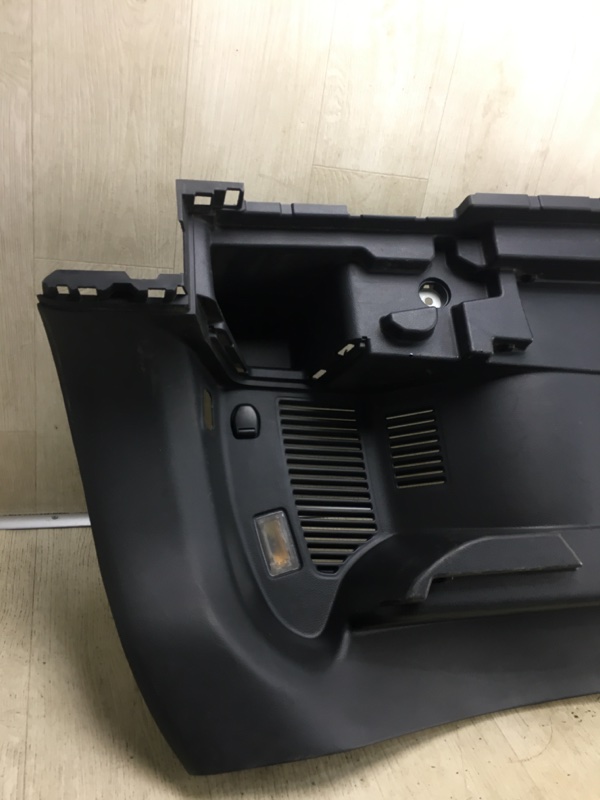 Обшивка багажника правая X-TRAIL/ROGUE T32 13-20 T32