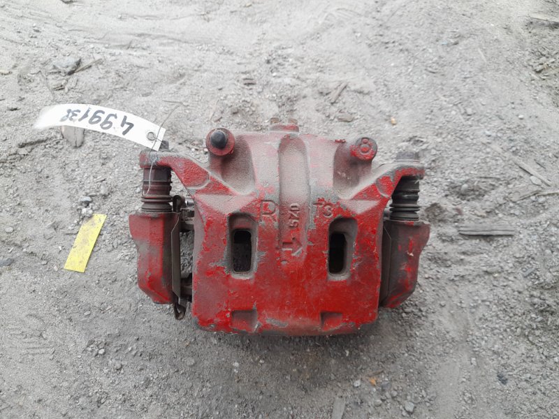 Суппорт тормозной передний правый INFINITI M35/M45 04-10 41001-EG50A Б/У