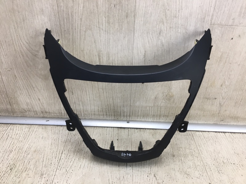 Накладка торпедо HYUNDAI ELANTRA MD 10-15 2012 MD 1.8 G4NB 84740-3X0004X Б/У