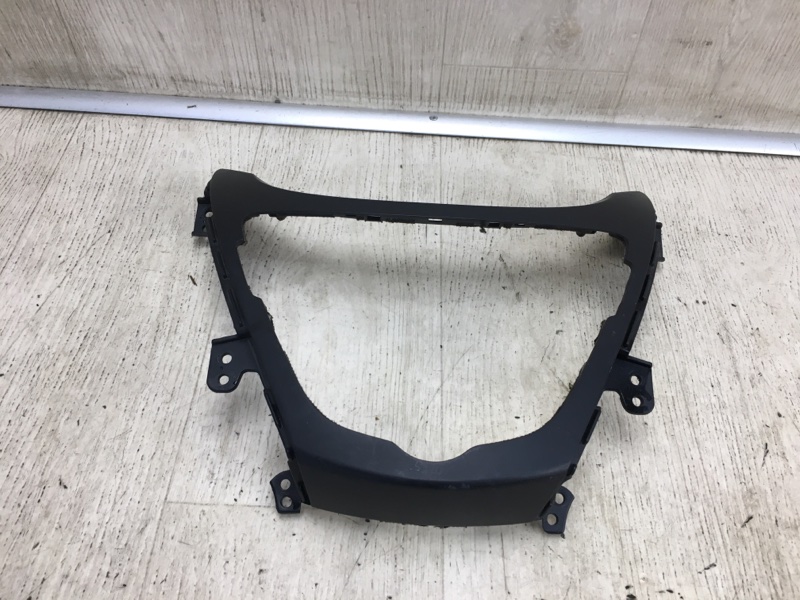 Накладка торпедо ELANTRA MD 10-15 2012 MD 1.8 G4NB