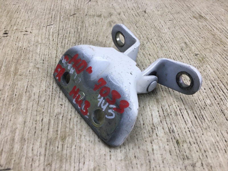 Петля двери нижняя передняя правая HYUNDAI ELANTRA MD 10-15 MD 1.8 G4NB