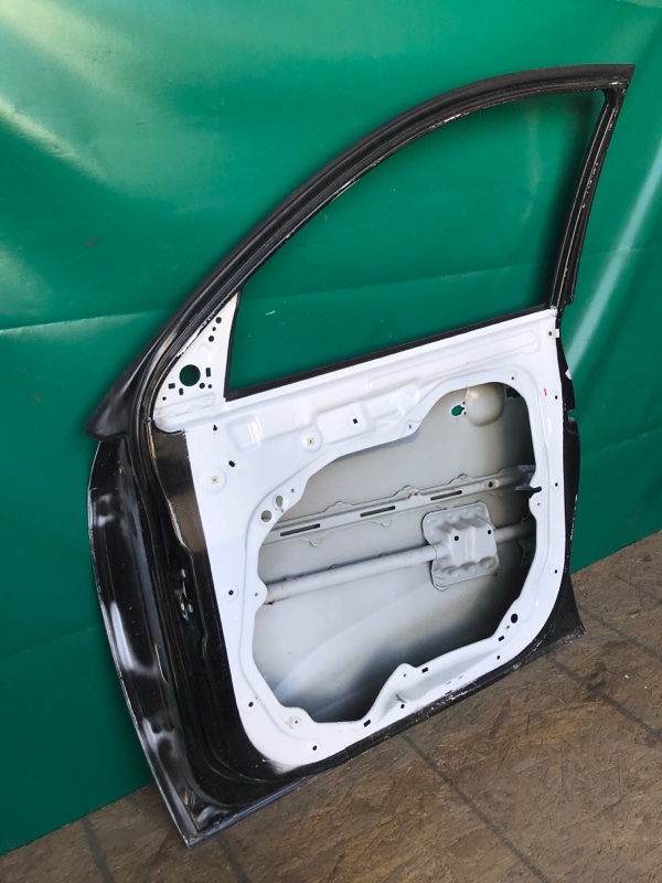 Дверь передняя правая SORENTO XM 09-14 2010 Внедорожник 2.4 G4KE Дверь передняя правая SORENTO XM 09-14 2010 Внедорожник 2.4 G4KE