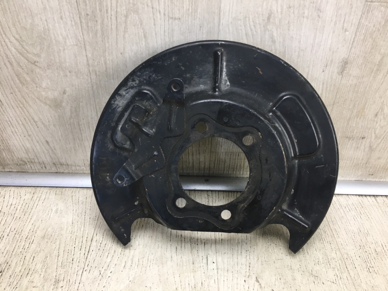 Защита тормозного диска задняя правая LEGACY BN 14-18 2016 Седан 2.5 FB25B