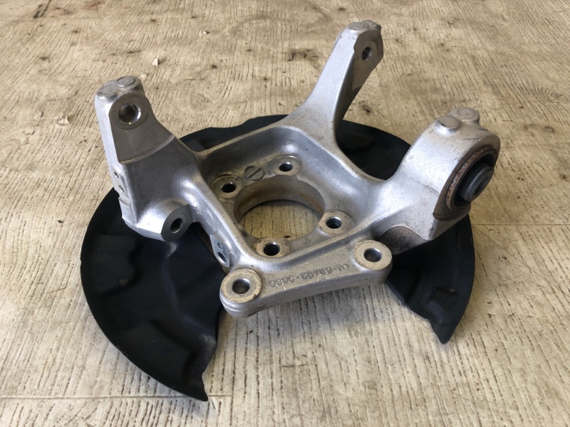 Цапфа задняя левая FUSION 14- 2013 CD4 C20HDTX Цапфа задняя левая FUSION 14- 2013 CD4 C20HDTX