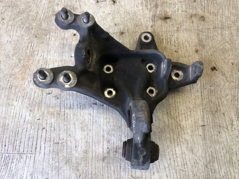 Цапфа задняя правая KIA OPTIMA TF 11-16 TF 2.4 G4KJ Цапфа задняя правая KIA OPTIMA TF 11-16 TF 2.4 G4KJ