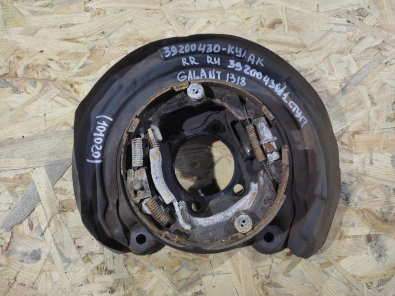 Запчасть тормозной механизм задний правый MITSUBISHI GALANT 03-12 2009 Седан 2.4 4800A038 Б/У Тормозной механизм задний правый MITSUBISHI GALANT 03-12 2009 Седан 2.4 4800A038 Б/У